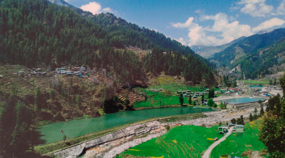 Barot Valley and the Uhl river